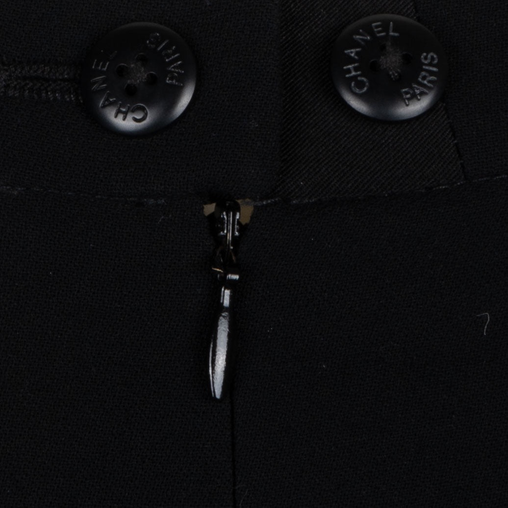 Chanel Noir Wool Skirt (40)