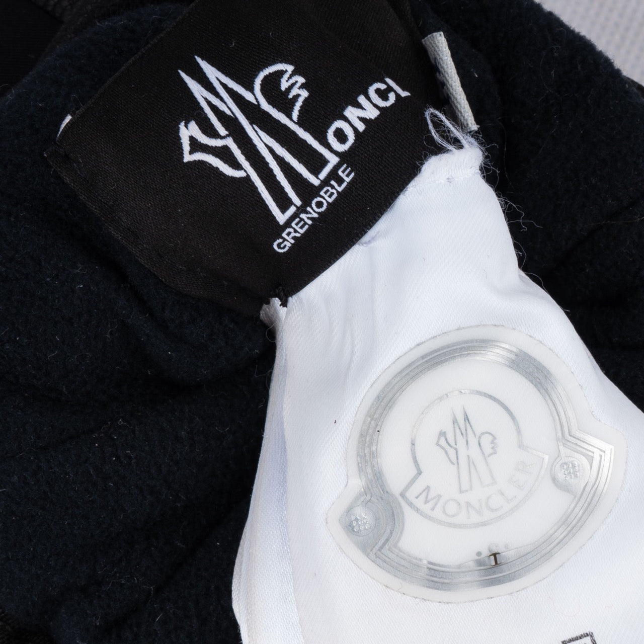Moncler Grenoble Women Gloves
