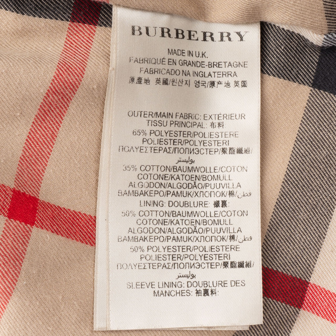 Burberry Beige Iconic Trenchcoat (D34)