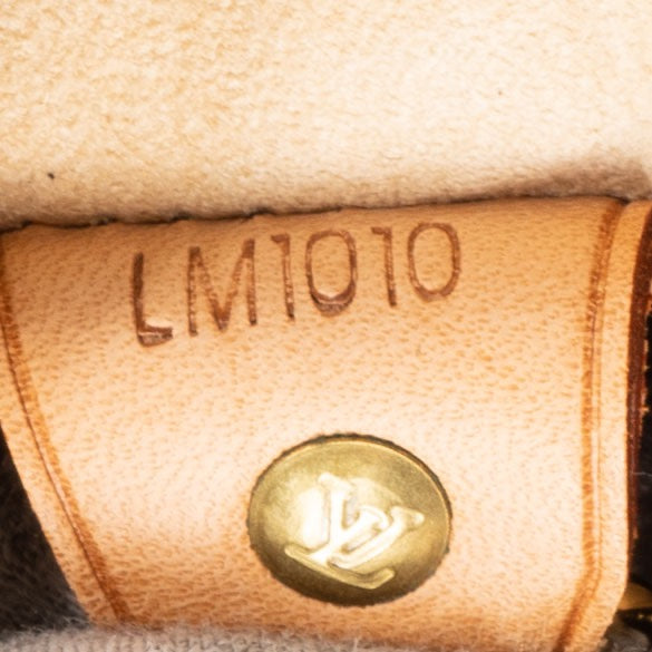 Louis Vuitton Canvas Monogram Looping GM
