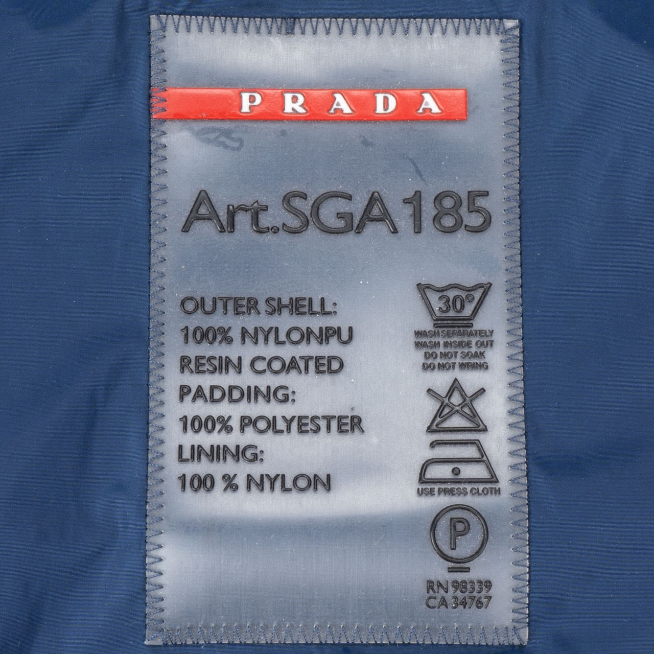 Prada Chest Applique Puffer Veste (M)