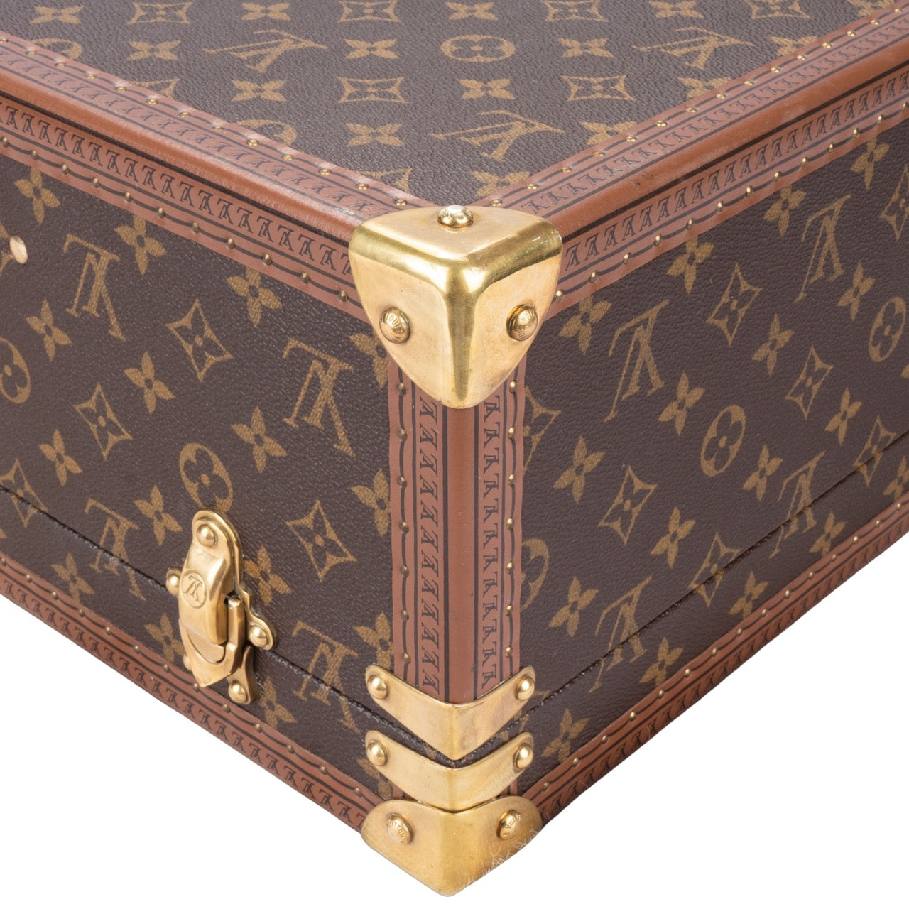 Louis Vuitton Canvas Monogram Bisten 65 Trunk Koffer
