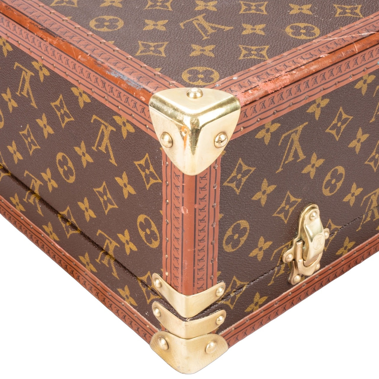 Louis Vuitton Canvas Monogram Bisten 70 Trunk Koffer