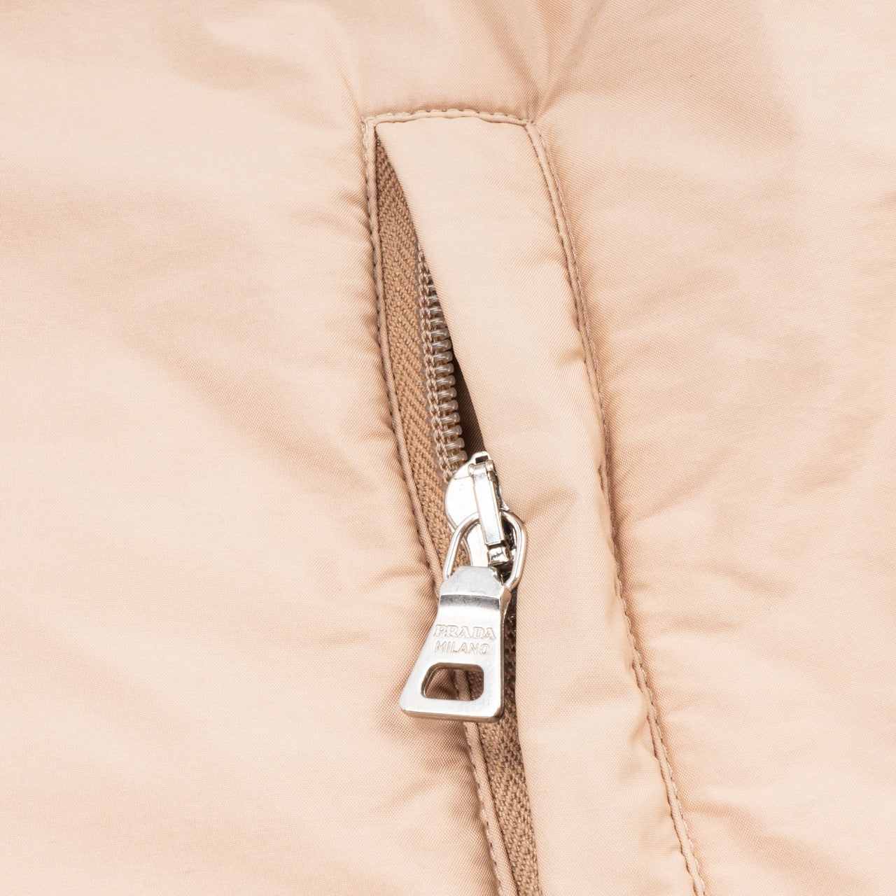 Prada Sports Red Stripe Puffer Veste (L)
