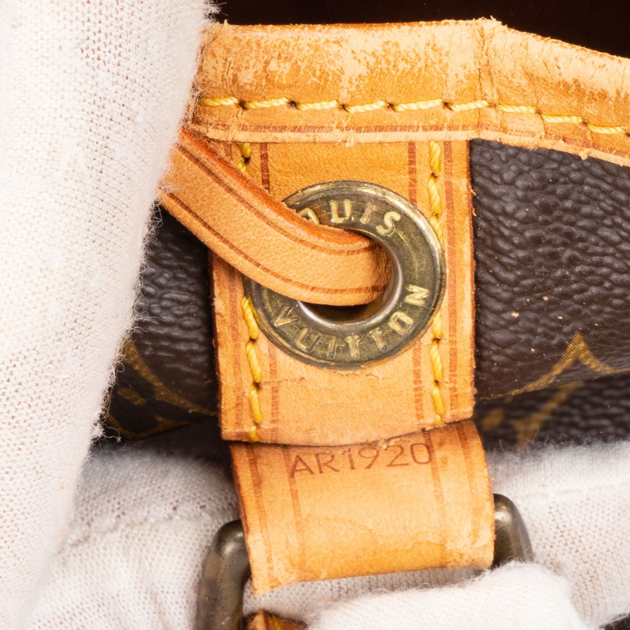 Louis Vuitton Canvas Monogram Sac Noe Petit