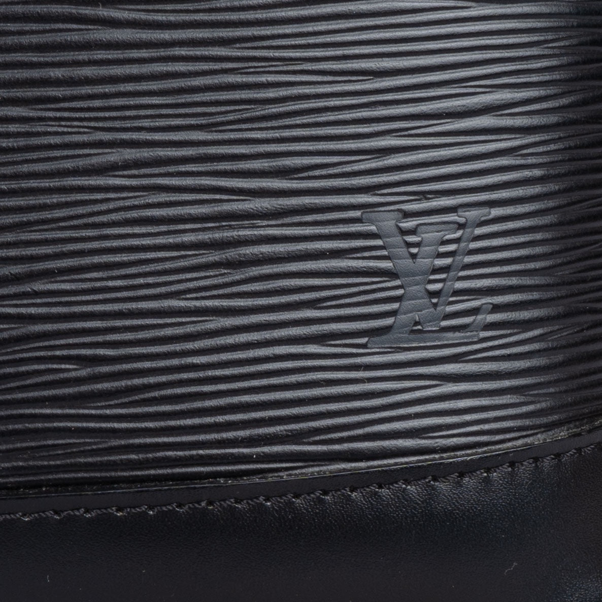 Louis Vuitton Noir Epi Leather Alma Handbag