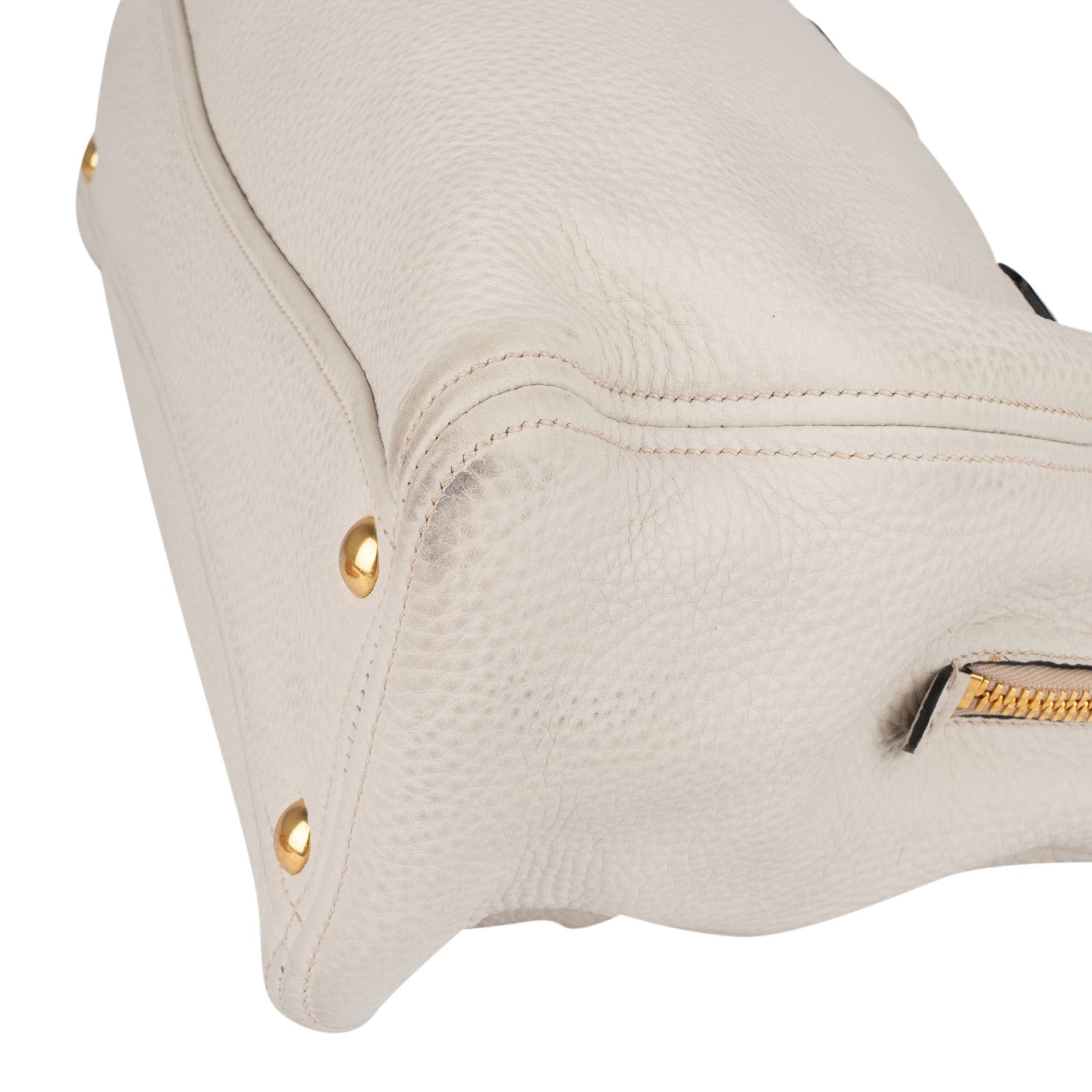 [🔄️B24 / F24] Miu Miu Vitello Daino Tote Handbag - vintageandkickz