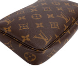 Louis Vuitton Monogram Canvas Pochette Accessoires Handbag