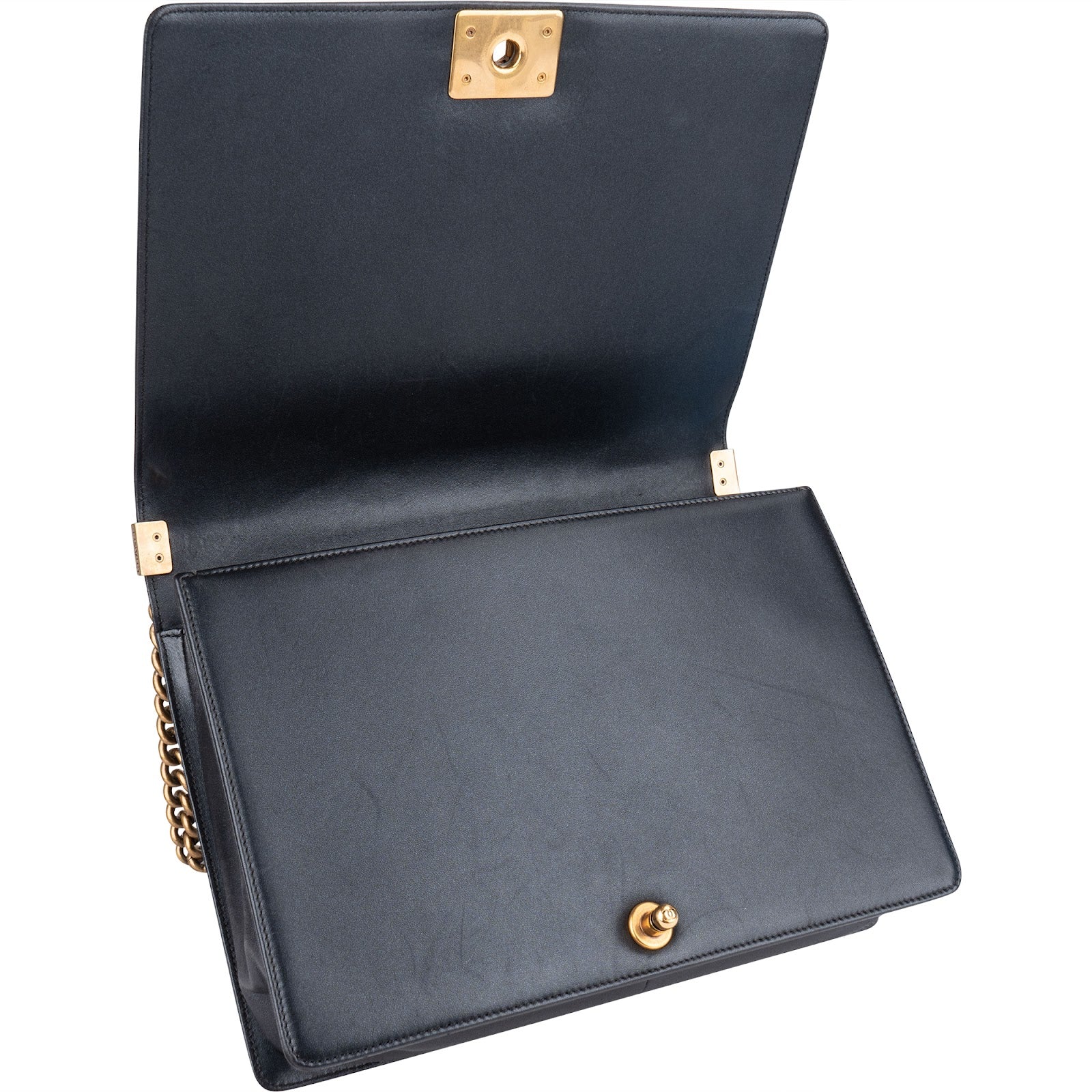 Chanel Quilted Leather Boy Single Flap Crossbody Bag - vintageandkickz