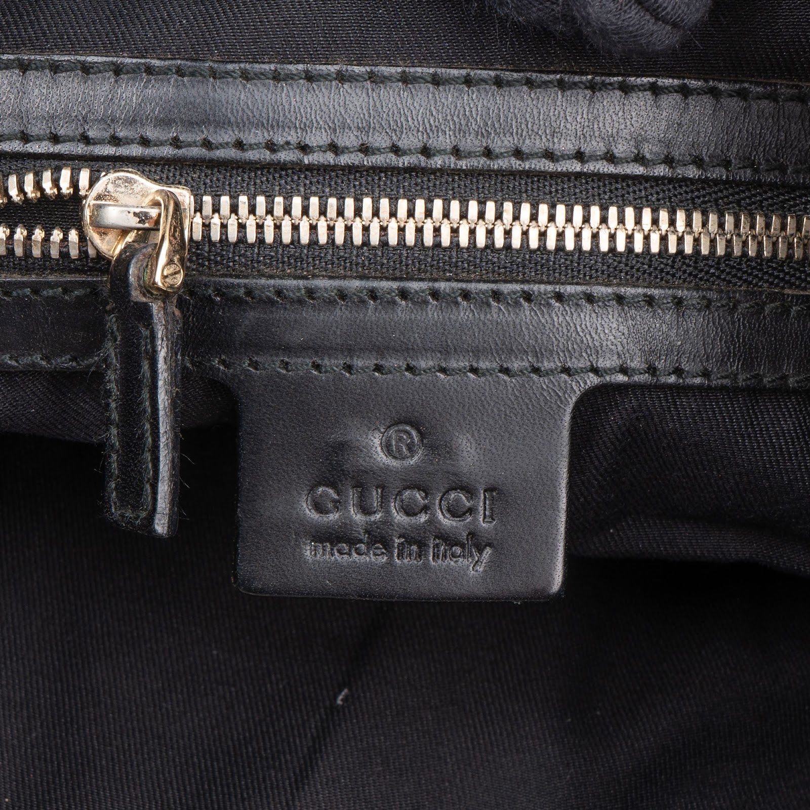 [🔄️B14 / F02] Gucci Monogram GG Canvas Britt Hobo Shoulder Bag - vintageandkickz