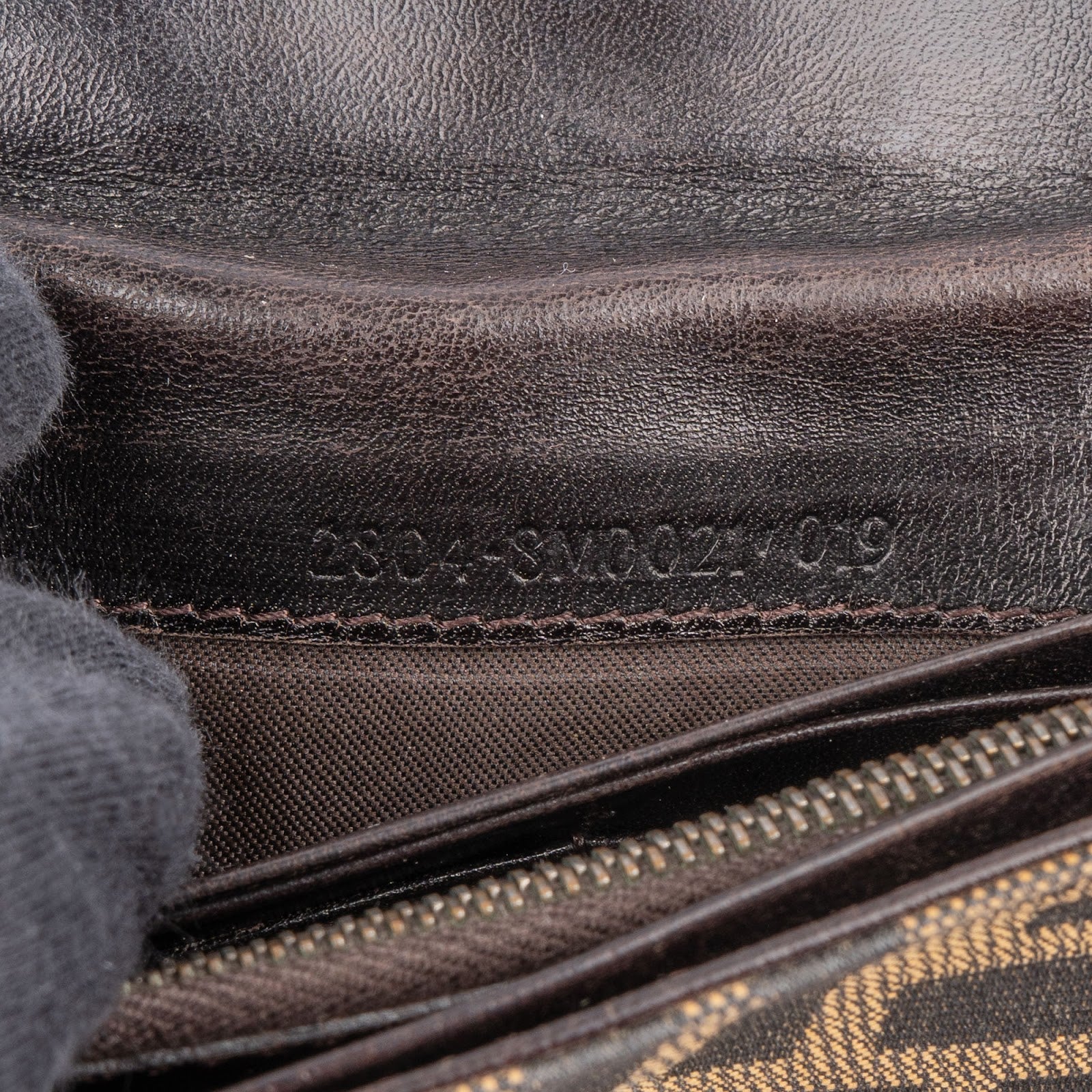 Fendi FF Monogram Baguette Buckle Wallet - vintageandkickz