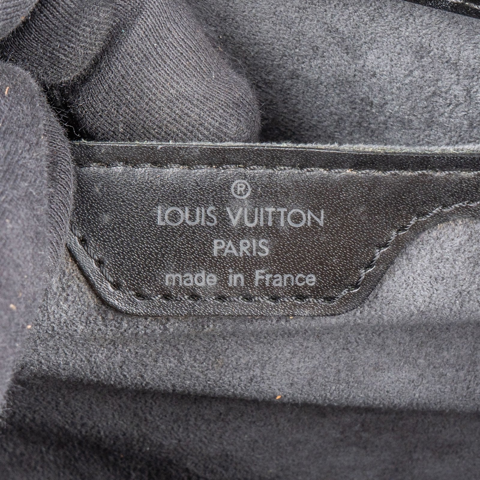 Louis Vuitton Noir Epi Leather Soufflot Handbag - vintageandkickz