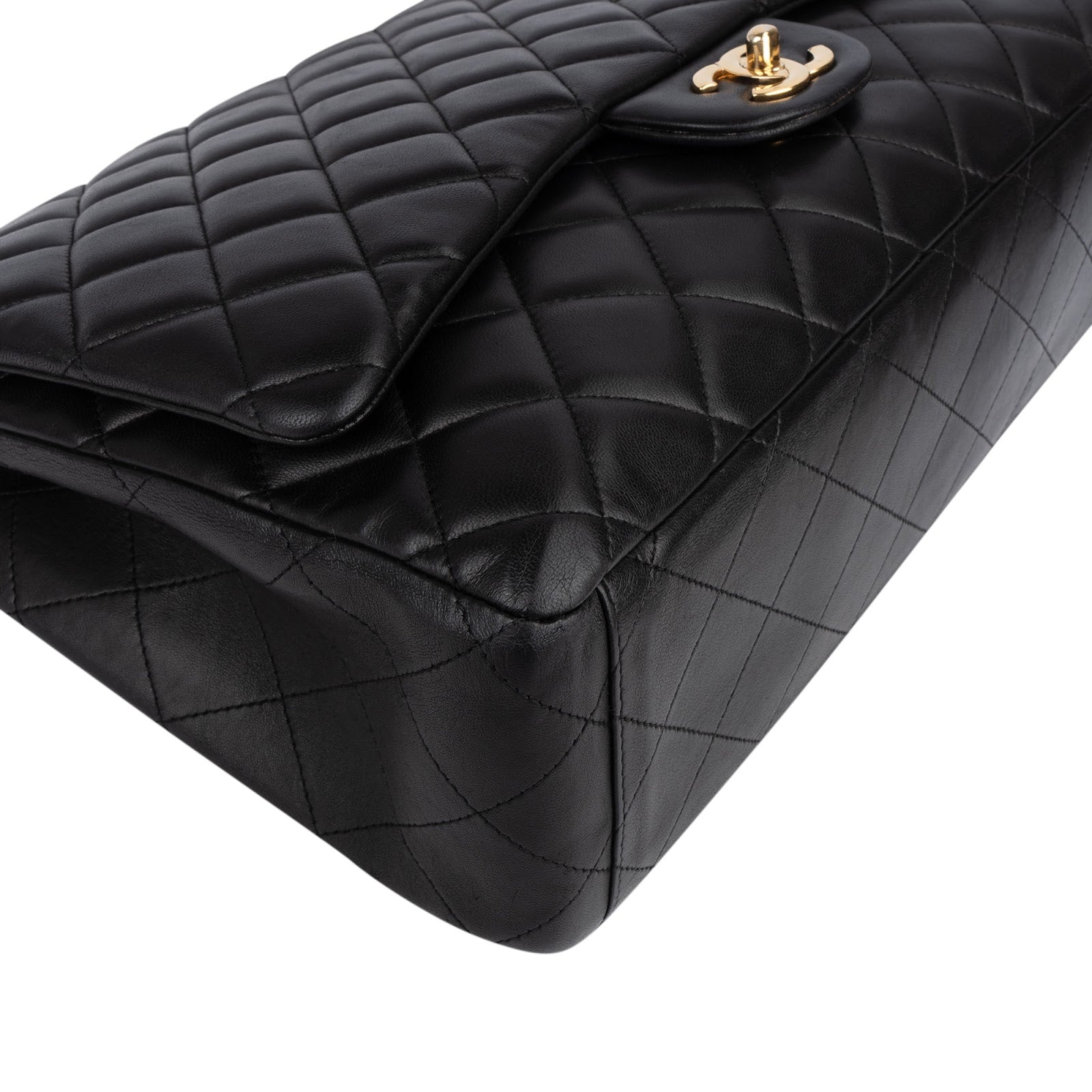 Chanel Quilted Lambskin Maxi Single Flap Crossbody Bag xx Datacode - vintageandkickz