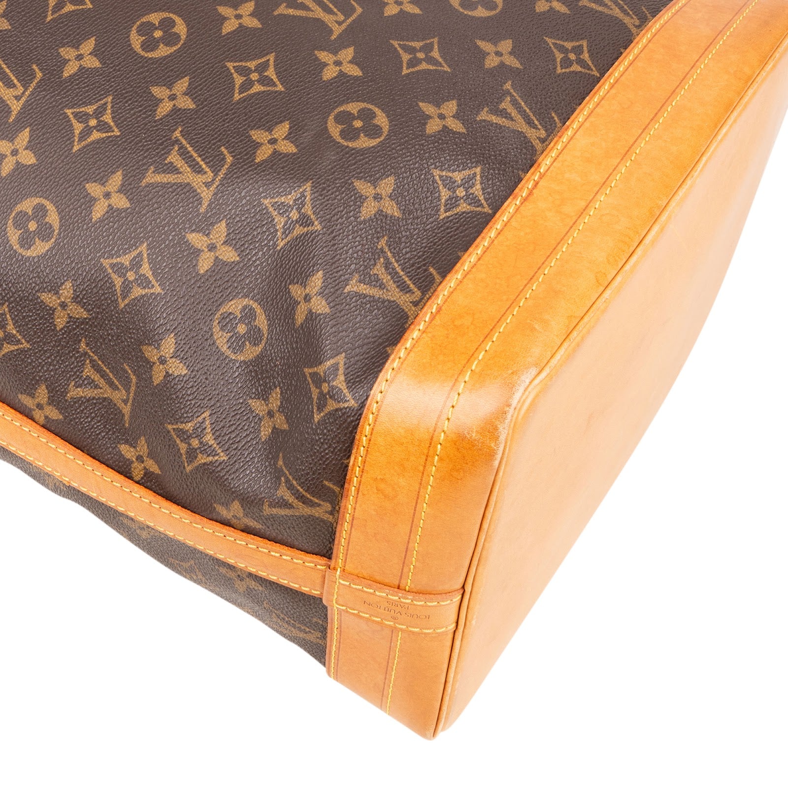 Louis Vuitton Monogram Canvas Sac Noé Grande Shoulder Bag - vintageandkickz
