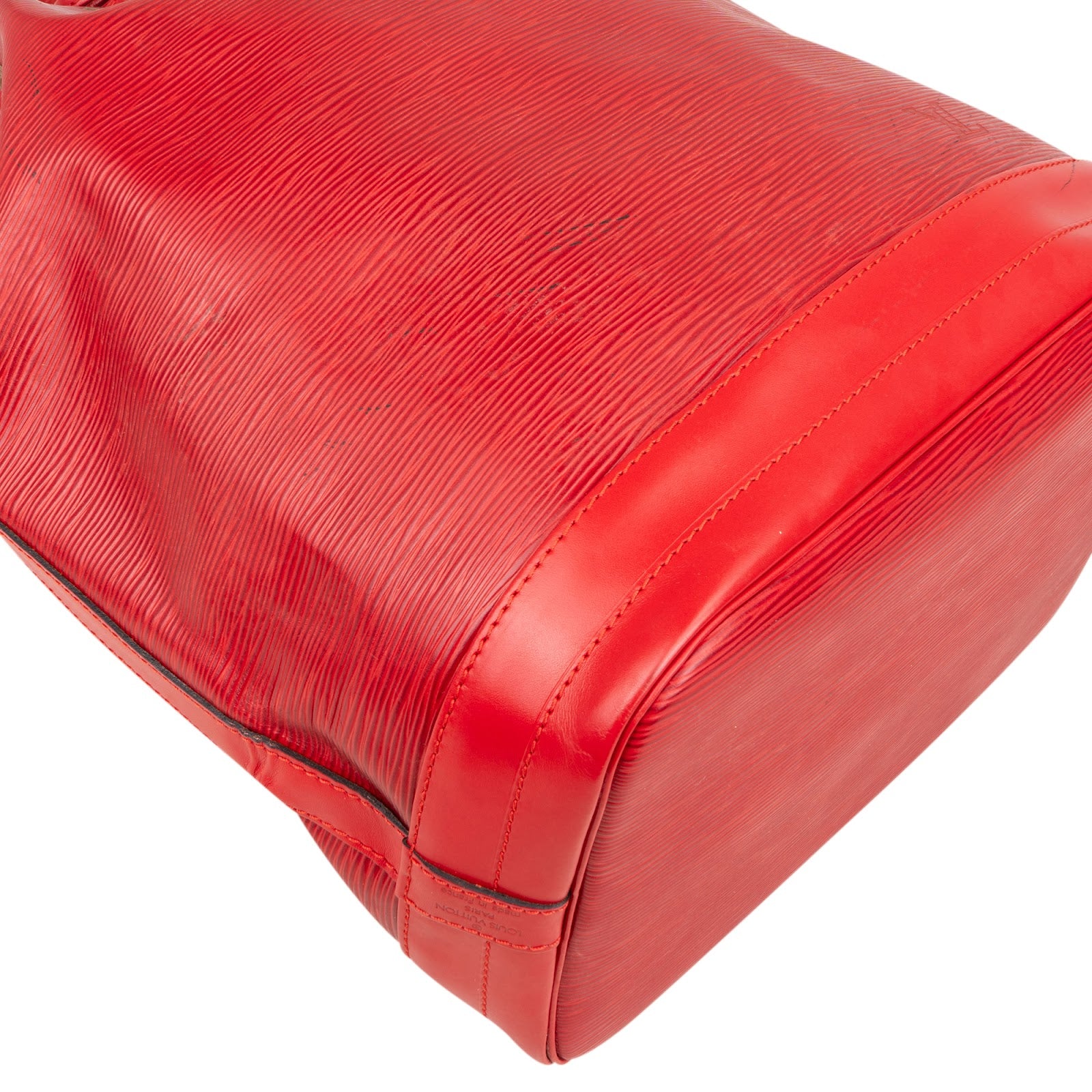 Louis Vuitton Red Epi Leather Sac Noé Grande Shoulder Bag - vintageandkickz