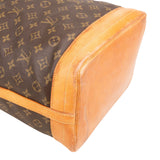 Louis Vuitton Monogram Canvas Sac Noé Grande Shoulder Bag