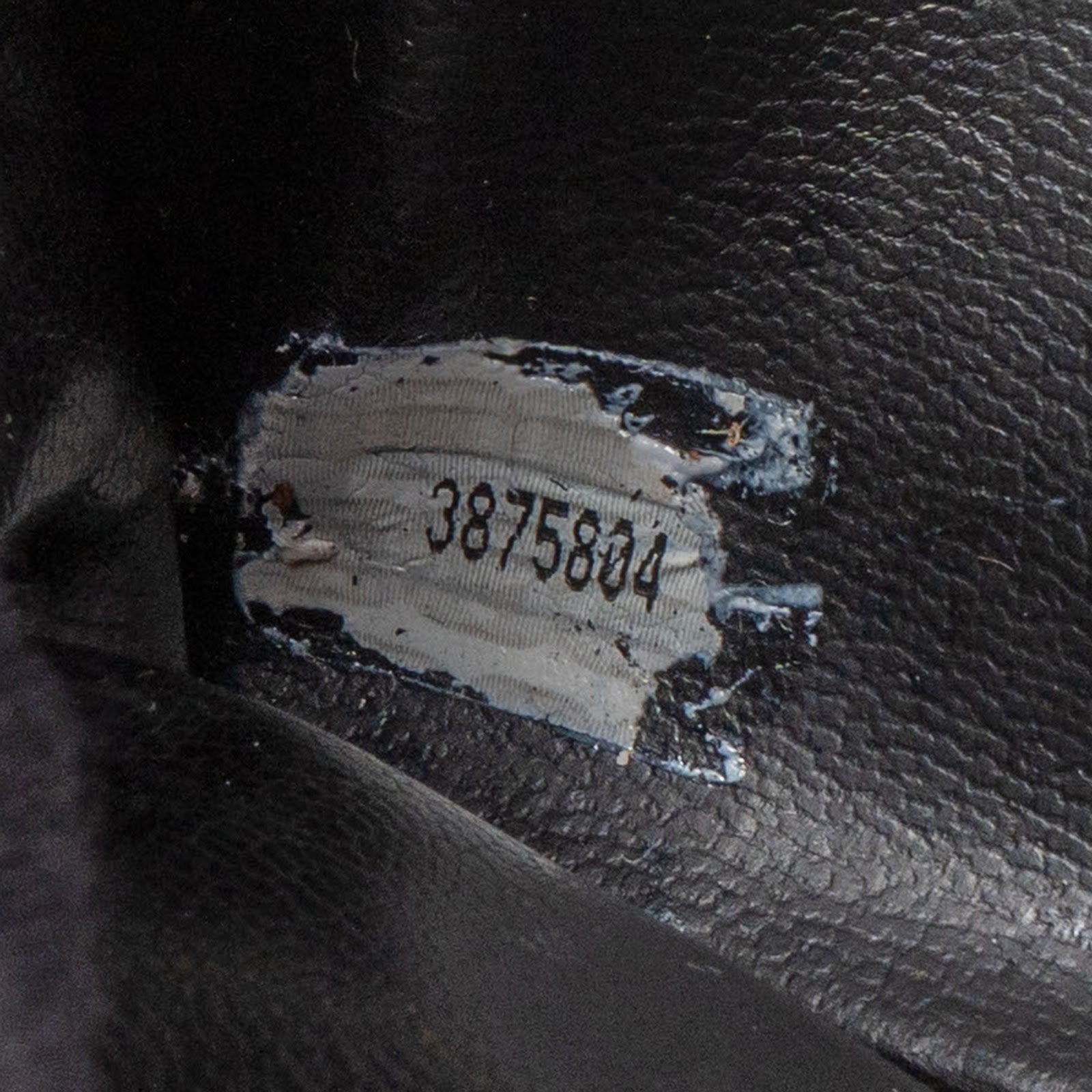 Chanel Caviar Leather Vanity Case Handbag - vintageandkickz