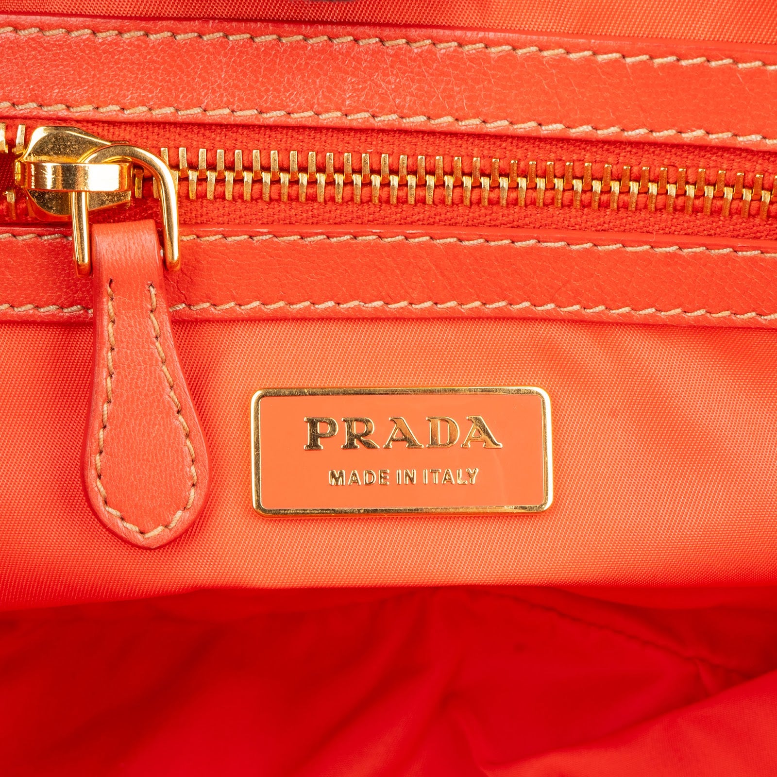 [🔄️B11 / F15] Prada Tessuto Gaufre Bauletto Bag Handbag - vintageandkickz
