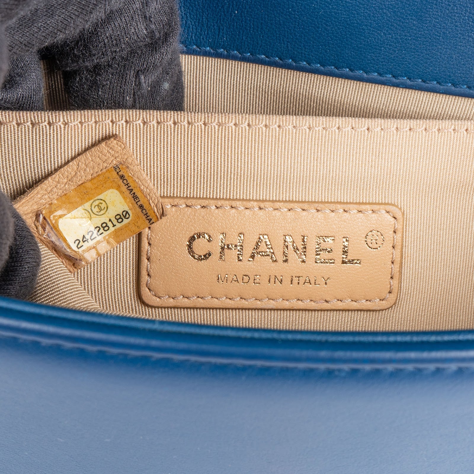 Chanel Quilted Lambskin Braided Boy Single Flap Crossbody Bag xx neuwertig - vintageandkickz