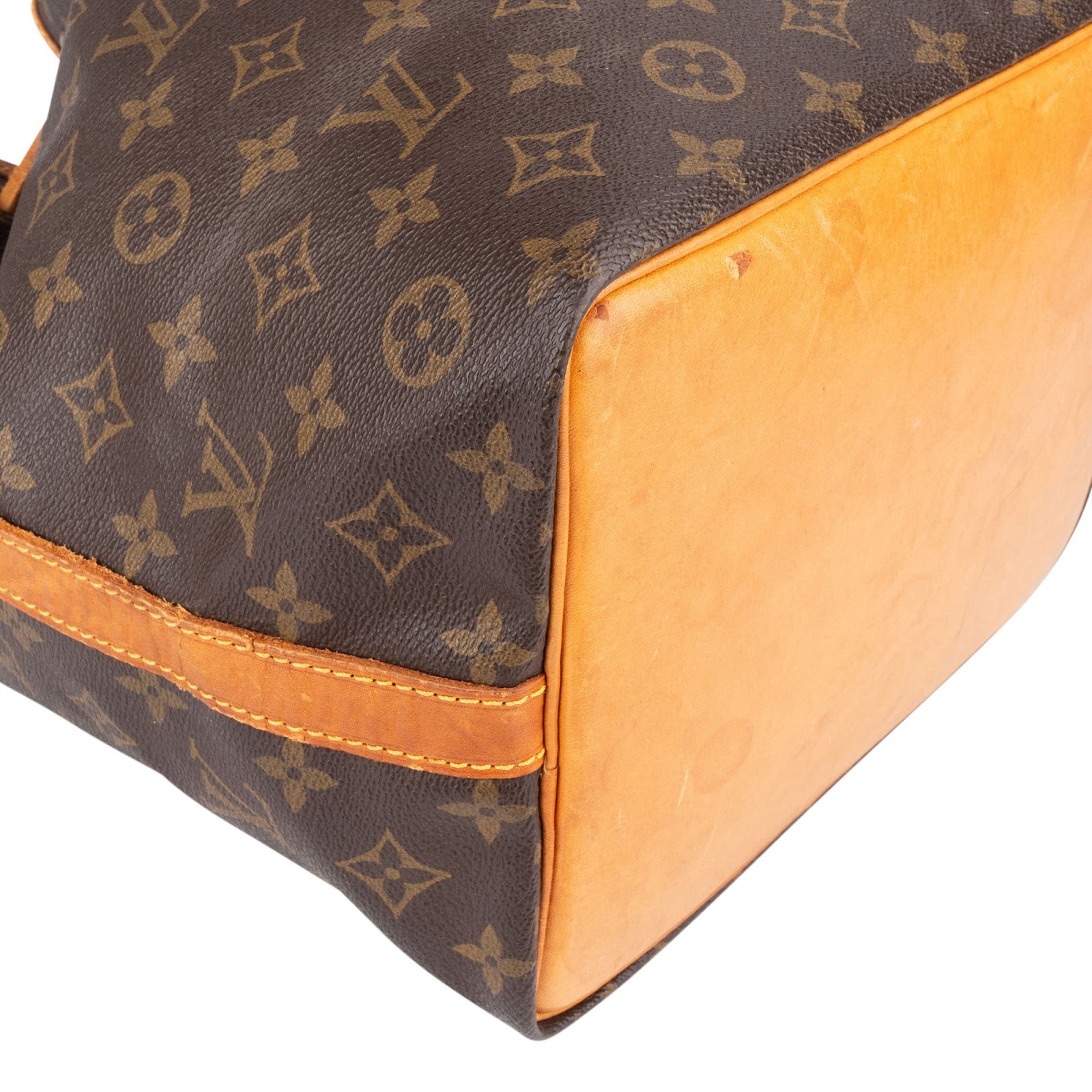 Louis Vuitton Monogram Canvas Sac Noé Petit Shoulder Bag - vintageandkickz