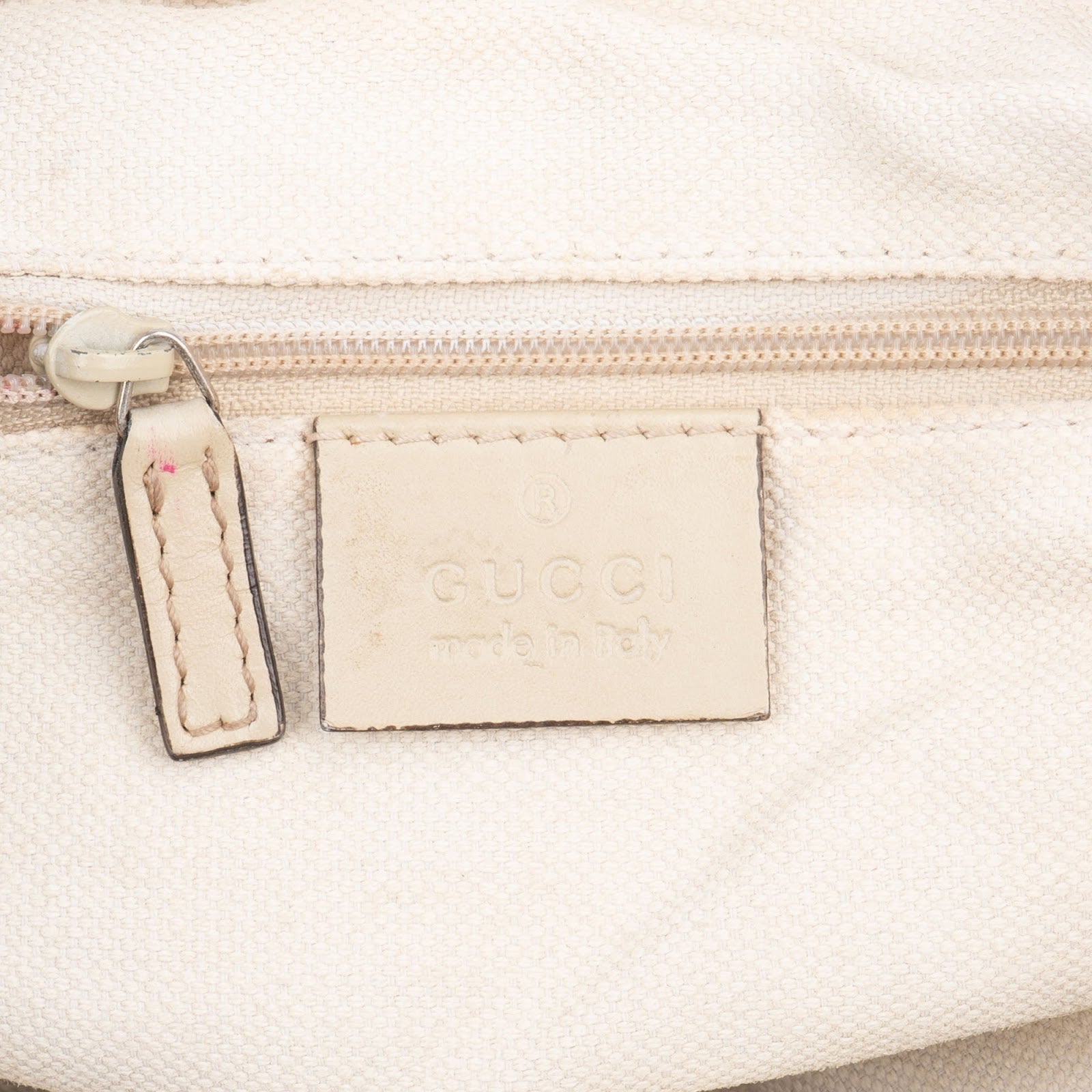 [🔄️B07 / F43] Gucci Monogram GG Canvas Sukey Medium Tote Handbag - vintageandkickz