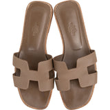 Hermès Taupe Epsom Leather Oran Sandals (36)