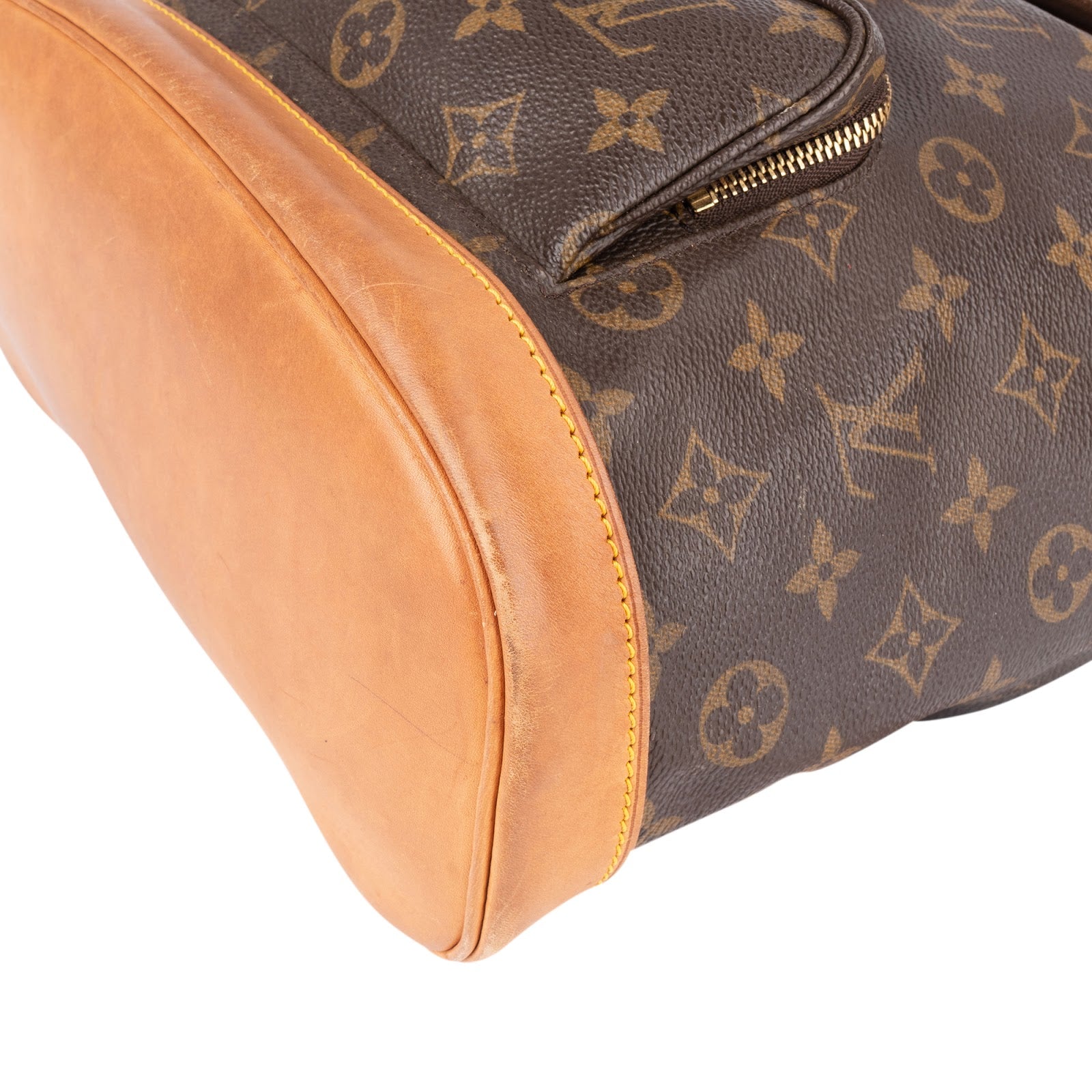 [🔄️B23 / F02] Louis Vuitton Monogram Canvas Montsouris MM Backpack - vintageandkickz