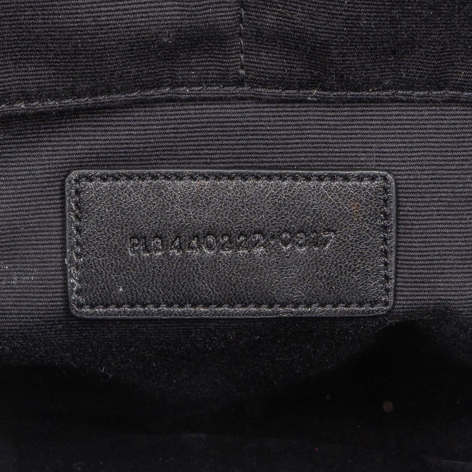 [🔄️B11 / F35] Saint Laurent Quilted Leather Monogram Pouch - vintageandkickz