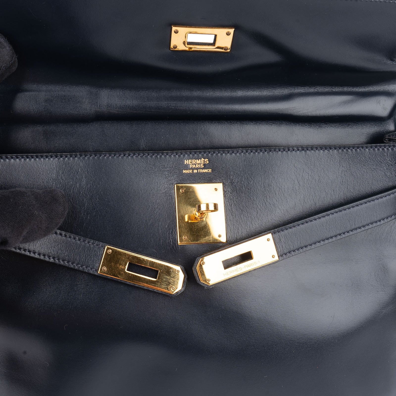 [🔄️B12 / F04] Hermès Box Calfskin Kelly Retourne 28 Handbag - vintageandkickz