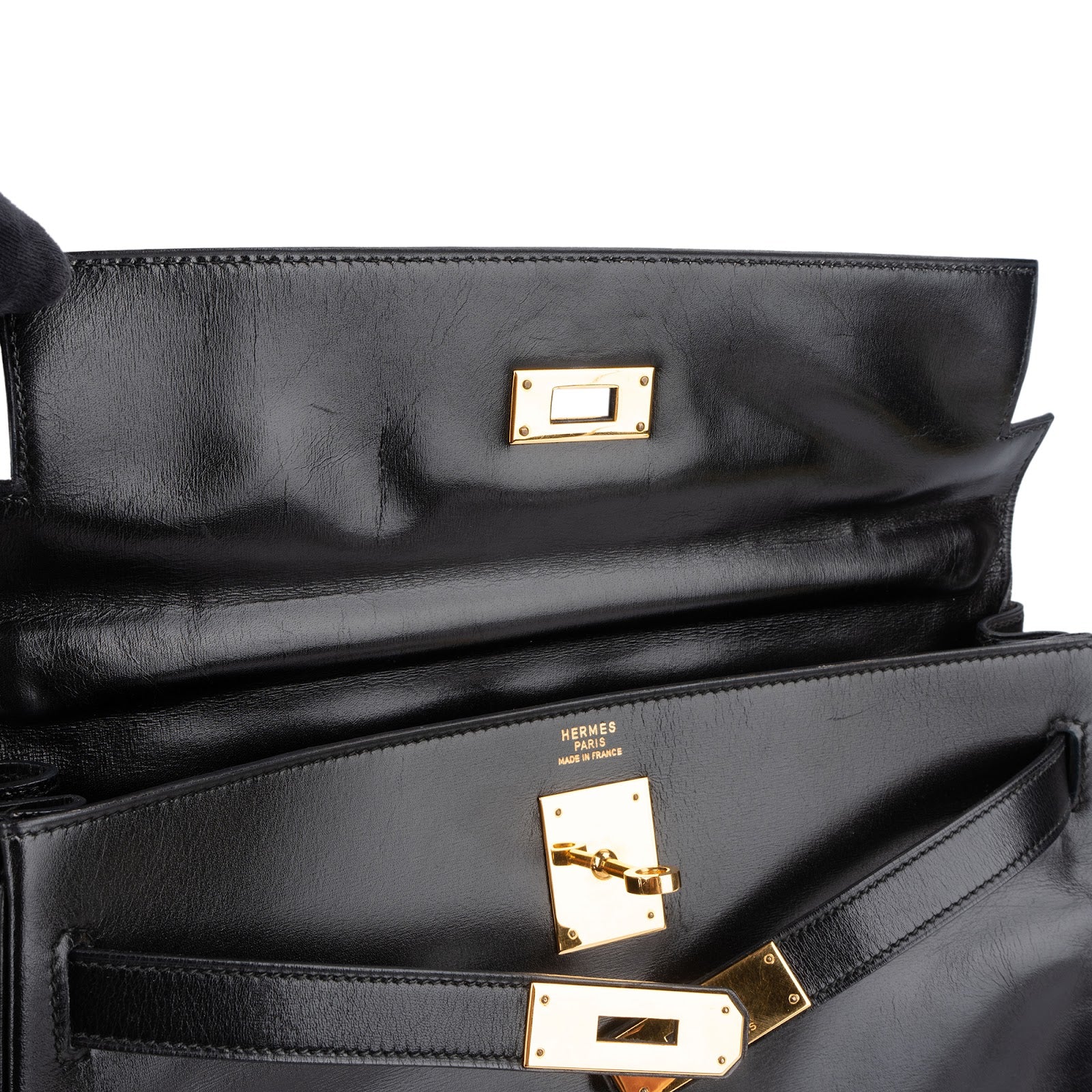 Hermès Box Calfskin Kelly 32 Retourne Handbag - vintageandkickz