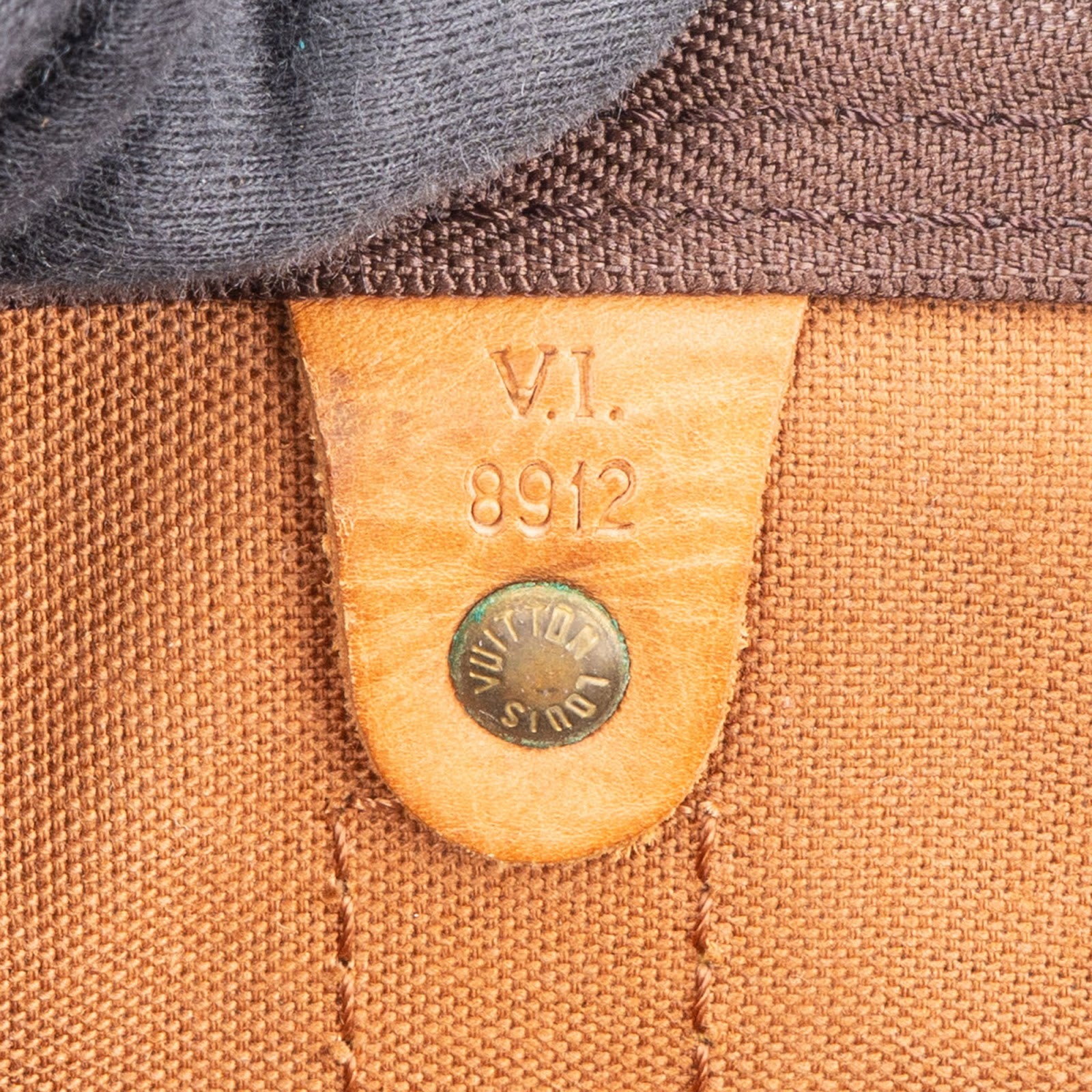 [🔄️B08 / F17] Louis Vuitton Monogram Canvas Keepall 55 Bandoulière Travel Bag - vintageandkickz