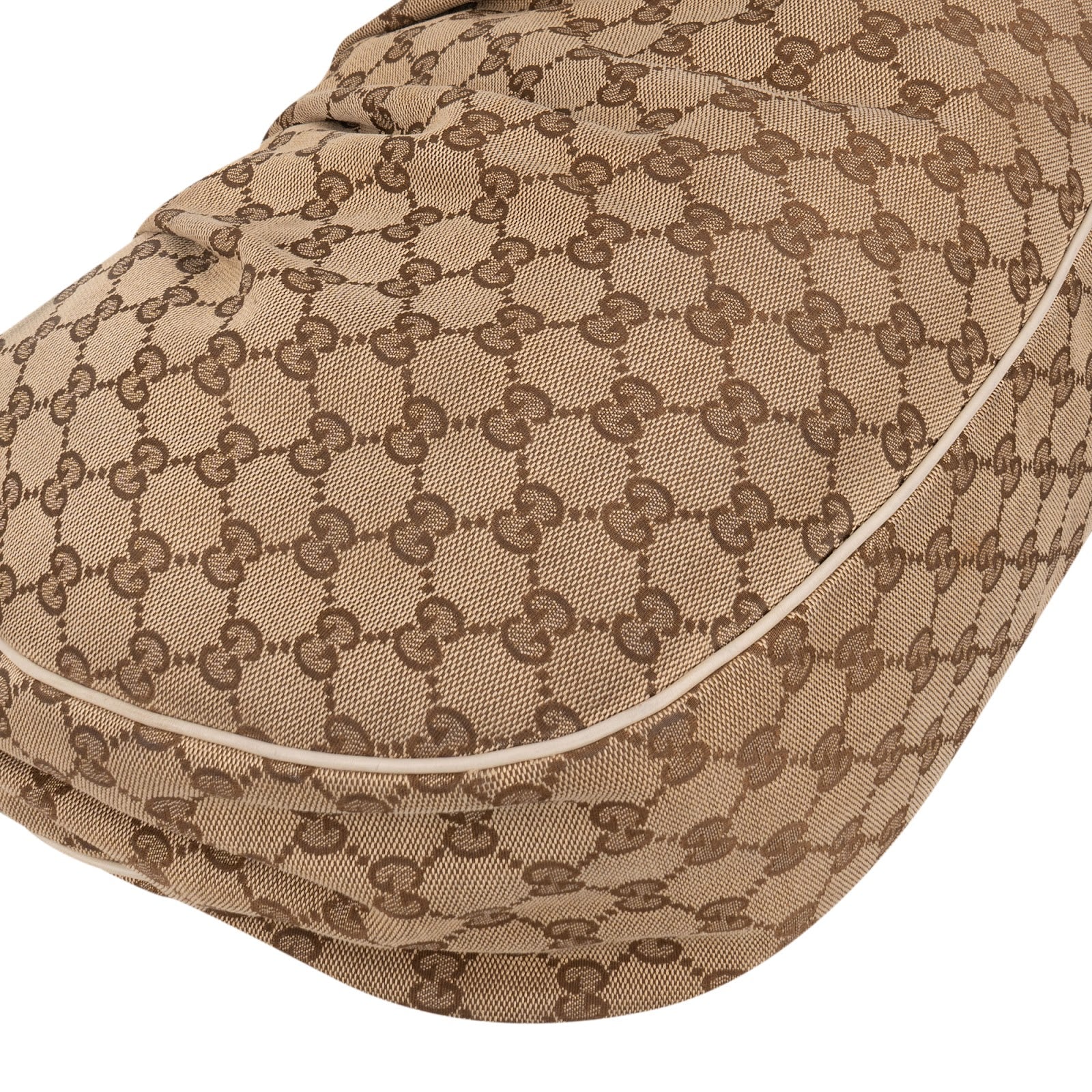 Gucci Monogram GG Sukey Handbag - vintageandkickz