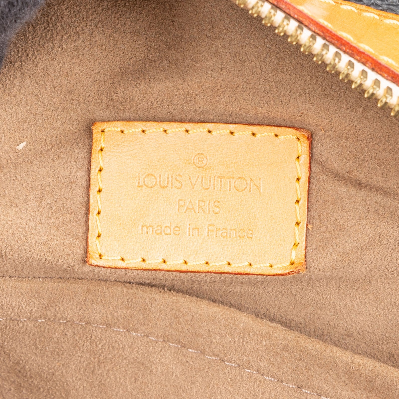 Louis Vuitton Monogram Murakami Multicolor Claudia Shoulder Bag - vintageandkickz