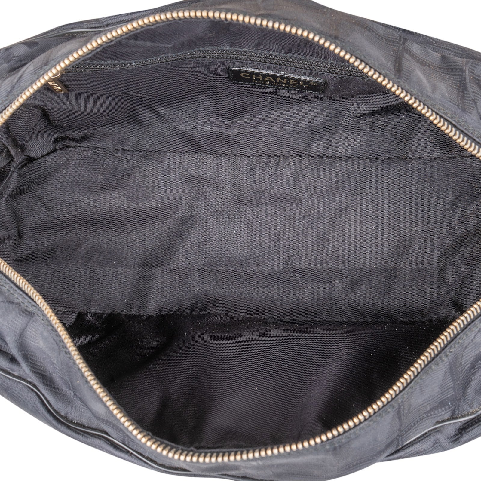 [🔄️B20 / F43] Chanel Monogram Maxi New Travel Line Bowling Bag Handbag - vintageandkickz