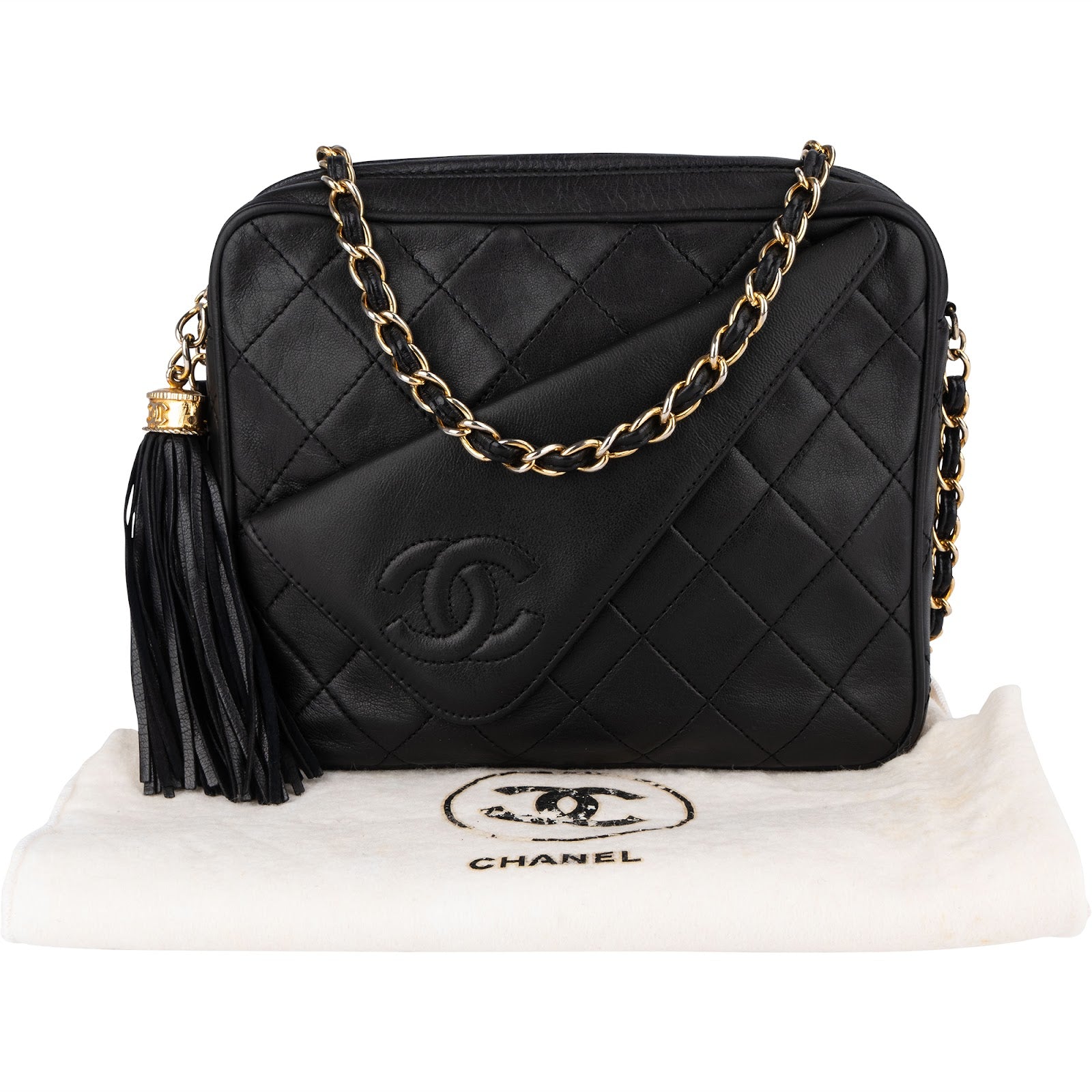 [🔄️B23 / F14] Chanel Quilted Lambskin Vintage Tassel Camera Crossbody Bag - vintageandkickz