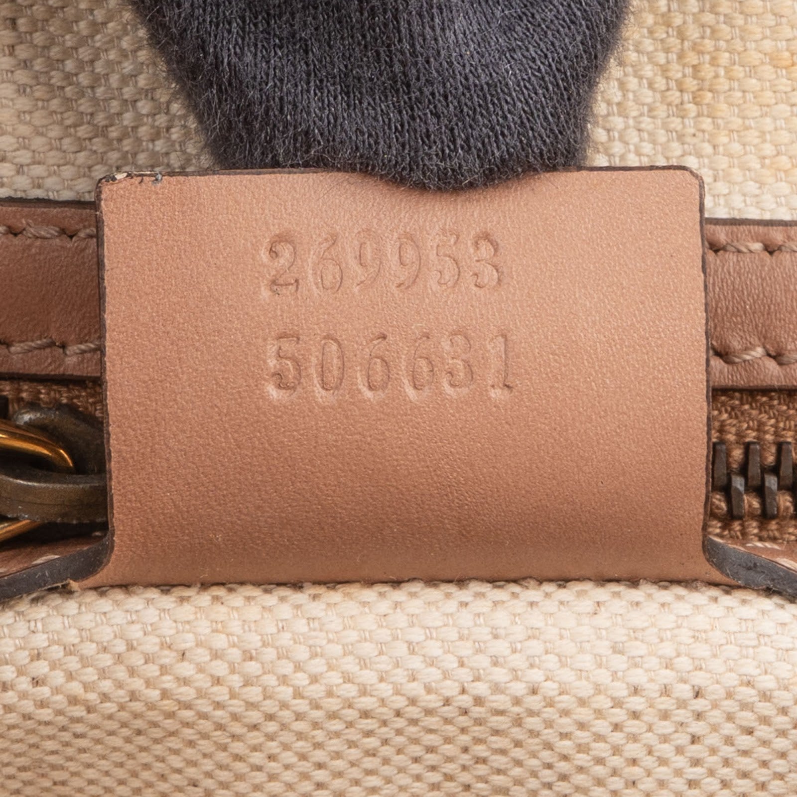 Gucci Leather GG Monogram Scarlet Handbag - vintageandkickz