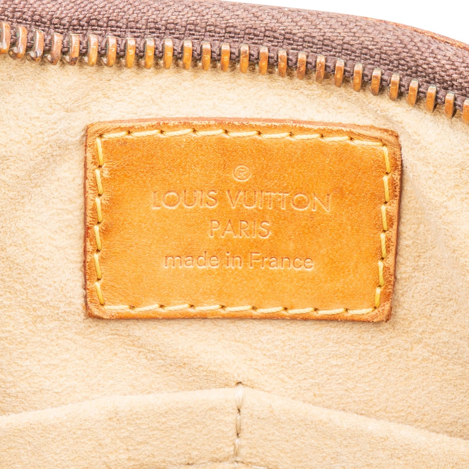 Louis Vuitton Monogram Canvas Etoile City GM Shoulder Bag - vintageandkickz