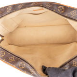 Louis Vuitton Monogram Canvas Manhattan GM Handbag