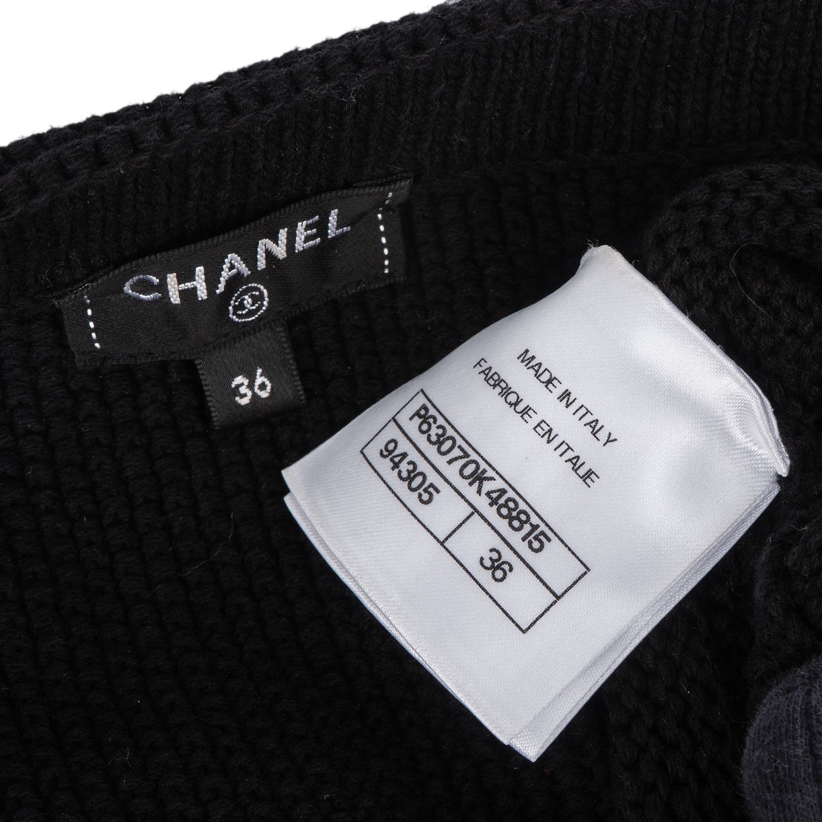 Chanel Black Knit CC Emblem Cable Cropped Sweater (FR 36 / DE 34) xx Größe - vintageandkickz