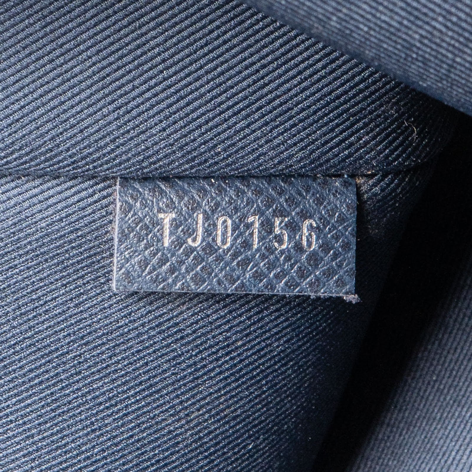 Louis Vuitton Monogram Eclipse Canvas Pochette Apollo Clutch - vintageandkickz