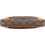 [🔄️B08 / F21] Louis Vuitton Canvas Monogram Marly Dragonne Clutch - vintageandkickz