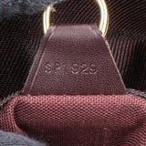 Louis Vuitton Bordeaux Taiga Leather Dersou Messenger Crossbody Bag