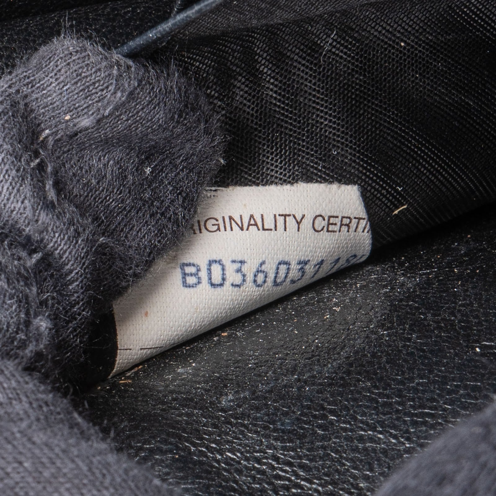 [🔄️B14 / F06] Bottega Veneta Intrecciato Zipped Pouch - vintageandkickz