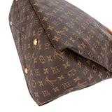 Louis Vuitton Monogram Canvas Artsy MM Handbag