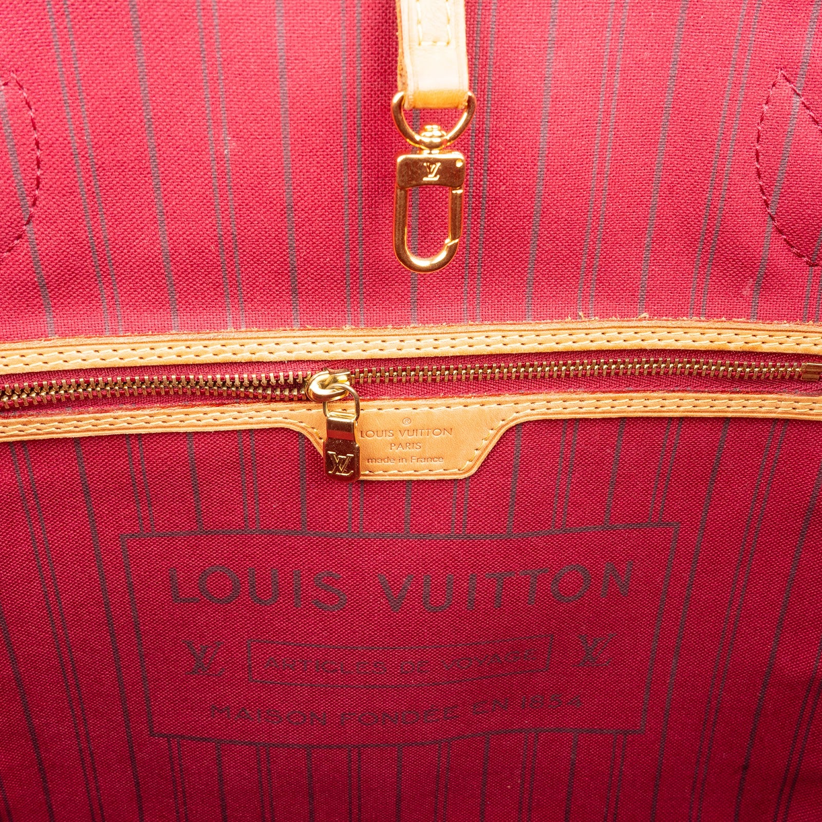 Louis Vuitton Monogram Canvas Neverfull MM Shoulder Bag - vintageandkickz