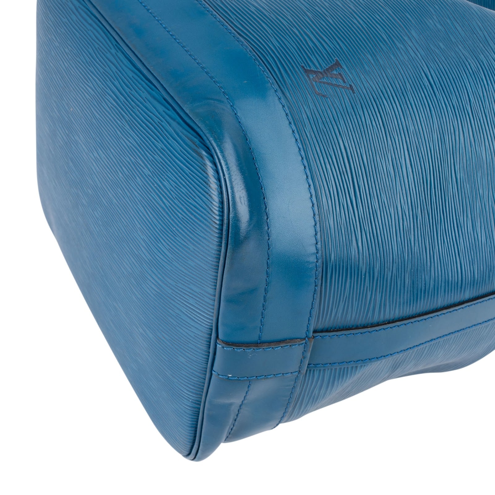 [🔄️B08 / F10] Louis Vuitton Blue Epi Leather Sac Noé Grande Shoulder Bag - vintageandkickz