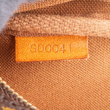 Louis Vuitton Monogram Canvas Pochette Accessoires Handbag