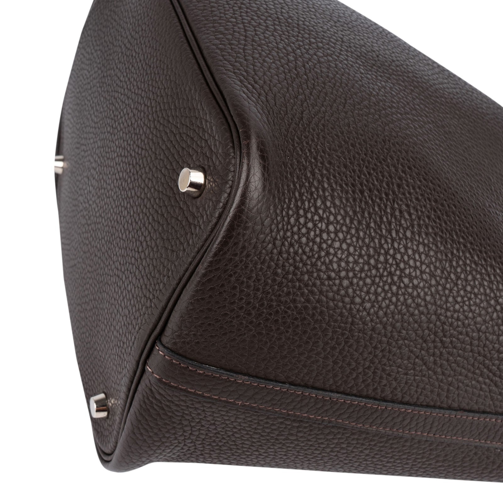 Hermès Brun Clemence Picotin Lock 22 (MM) Handbag - vintageandkickz