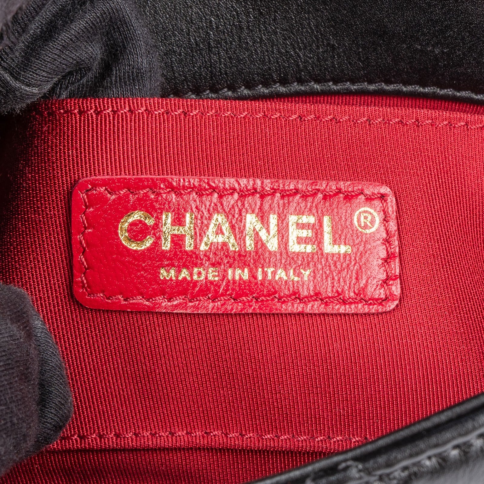 Chanel Quilted Lambskin Pearl Mini Single Flap Crossbody Bag - vintageandkickz