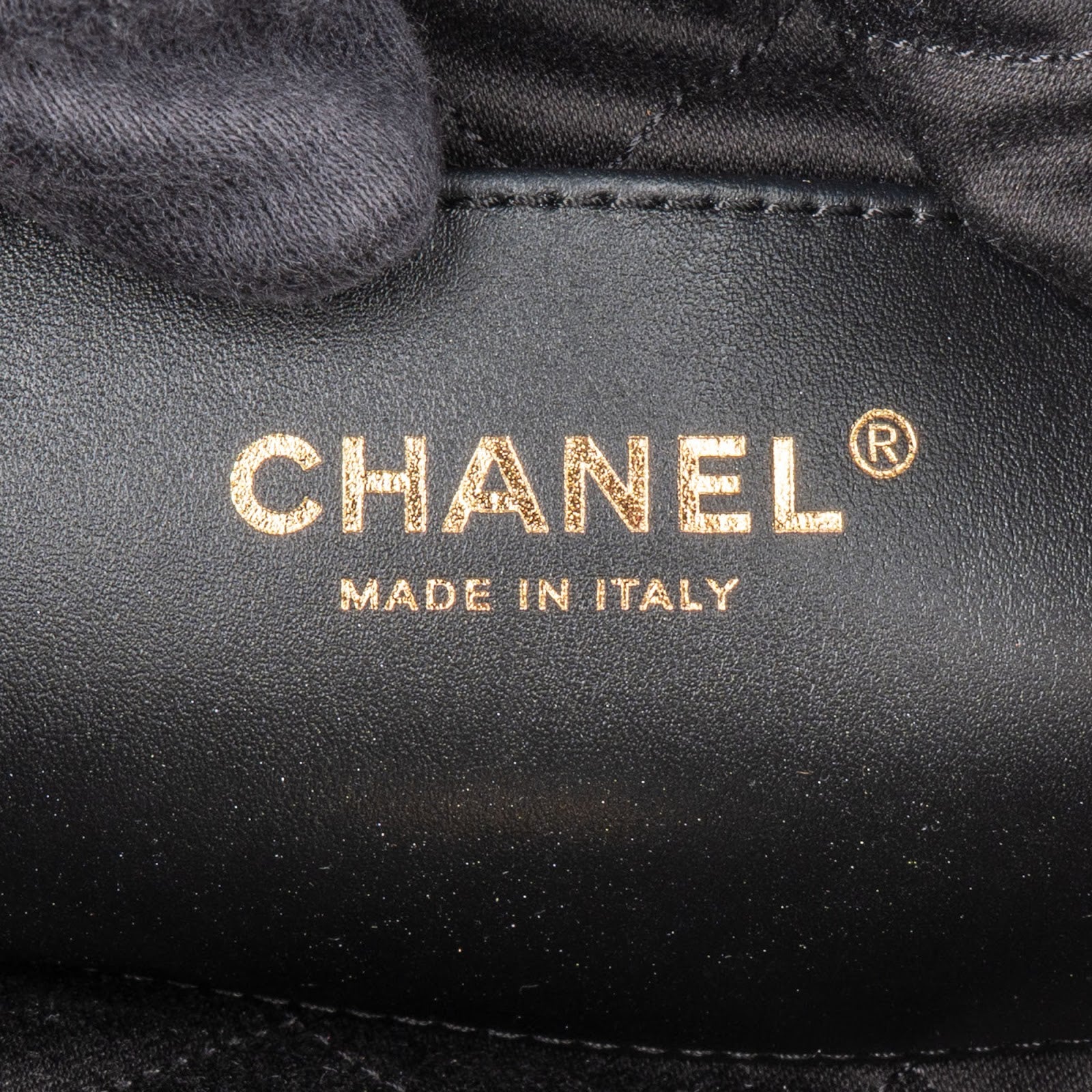Chanel 22 Stitching Lambskin Small Drawstring Bag Handbag - vintageandkickz